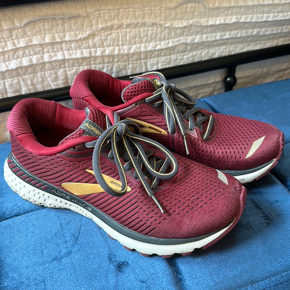 Brooks Running Adrenaline Shoe Sneaker Women’s 7